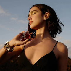 Yves Saint Laurent Libre Le Parfum 90 ml Kadın Parfümü